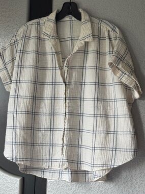 Madewell Cream Button-Up Muscle Tee with Blue Windowpane Plaid